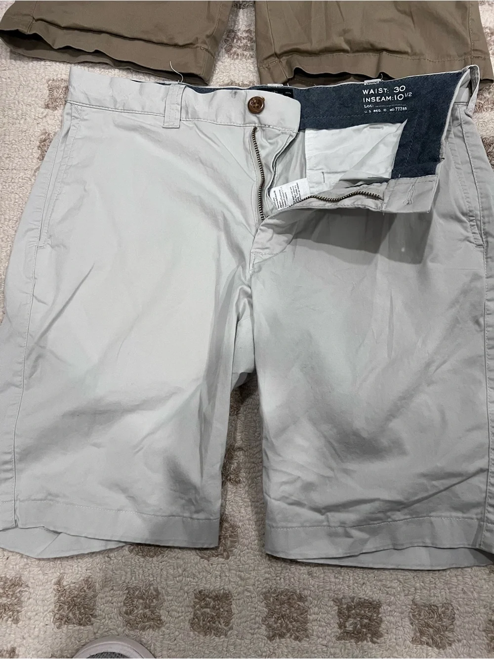 Jcrew Men's Classic Chino Shorts - Khaki and Stone 30 waist 10.5in inseam
